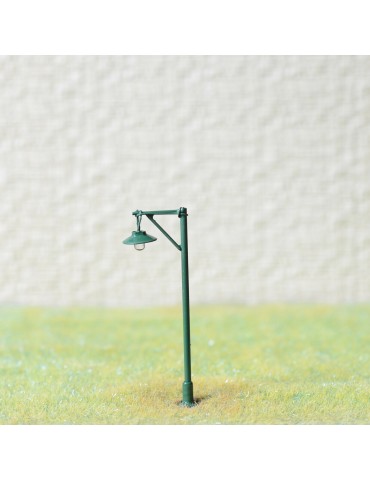 2 x OO / HO scale LED street light Model Train Railroad path lamp post #610sBG